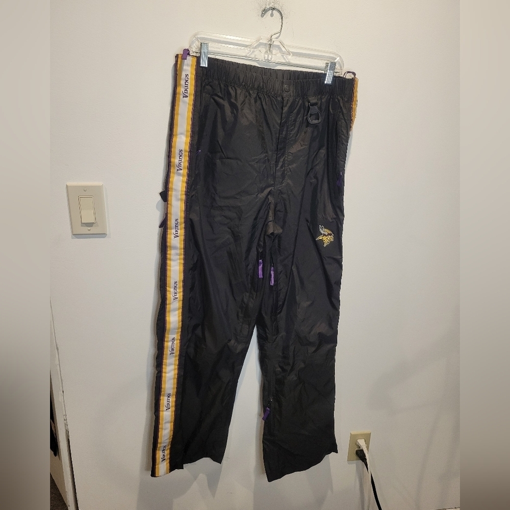 Vintage Y2k NFL Vikings Mens Size L Windbreaker Nylon Pants
